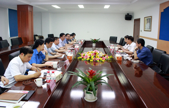 省统计局党组成员、省地方统计视察局局长王当龄来凯发k8电缆调研