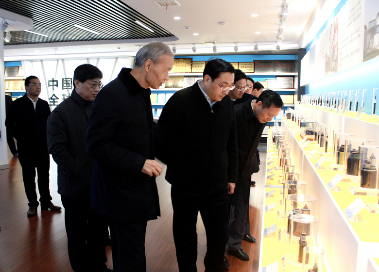 常州市委书记费高云调研凯发k8：对凯发k8未来生长充满信心