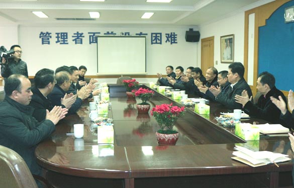 溧阳市委书记蒋锋一行来凯发k8电缆新春走访