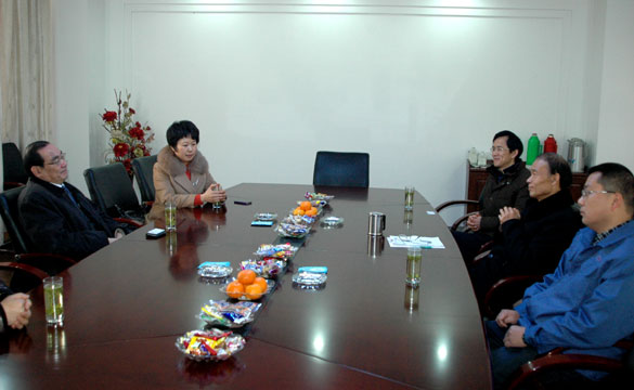 中国工商银行常州分行行长张彬一行来凯发k8集团走访