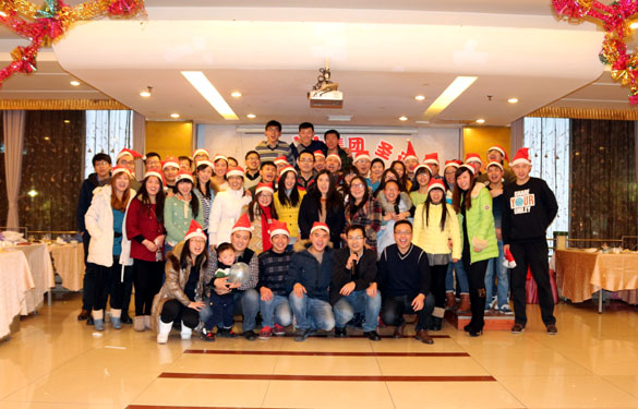 凯发k8电缆圣诞联欢活动独具匠心，，，大受青年员工好评