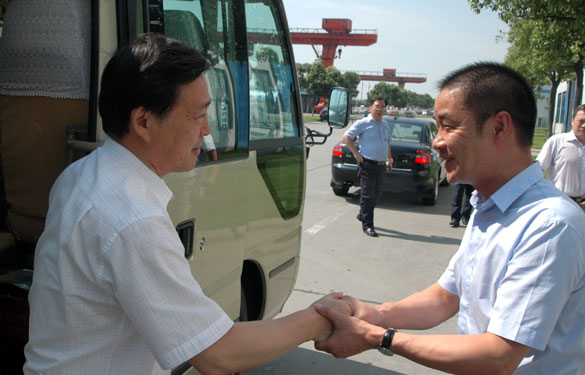 江苏省政府科技立异工程督查组来凯发k8集团调研