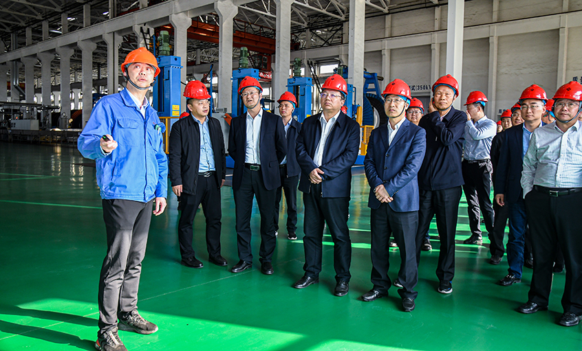 泰州市海陵区党政代表团来凯发k8电缆考察